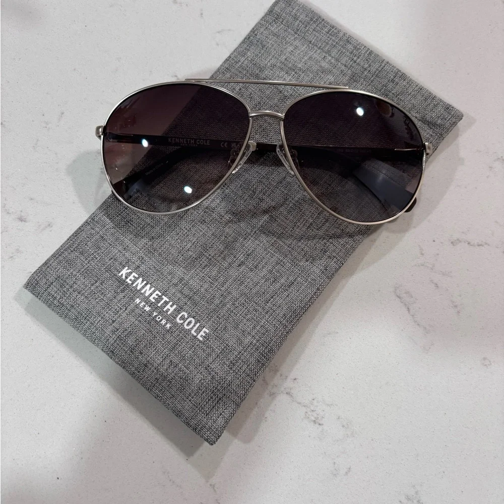 Kenneth Cole Gray Aviator Sunglasses - Picture 1 of 4